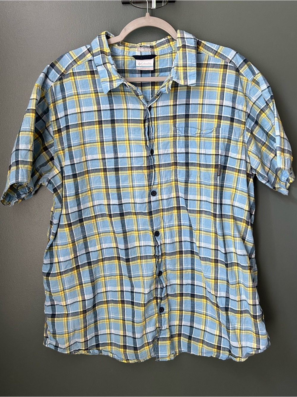 Columbia Blue & Yellow Plaid Short-Sleeve Button Up Shirt Cotton